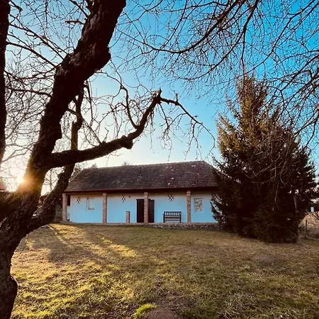 Tatil Evi Jobarat Vendeghaz