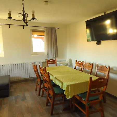 Tatil Evi Jobarat Vendeghaz *